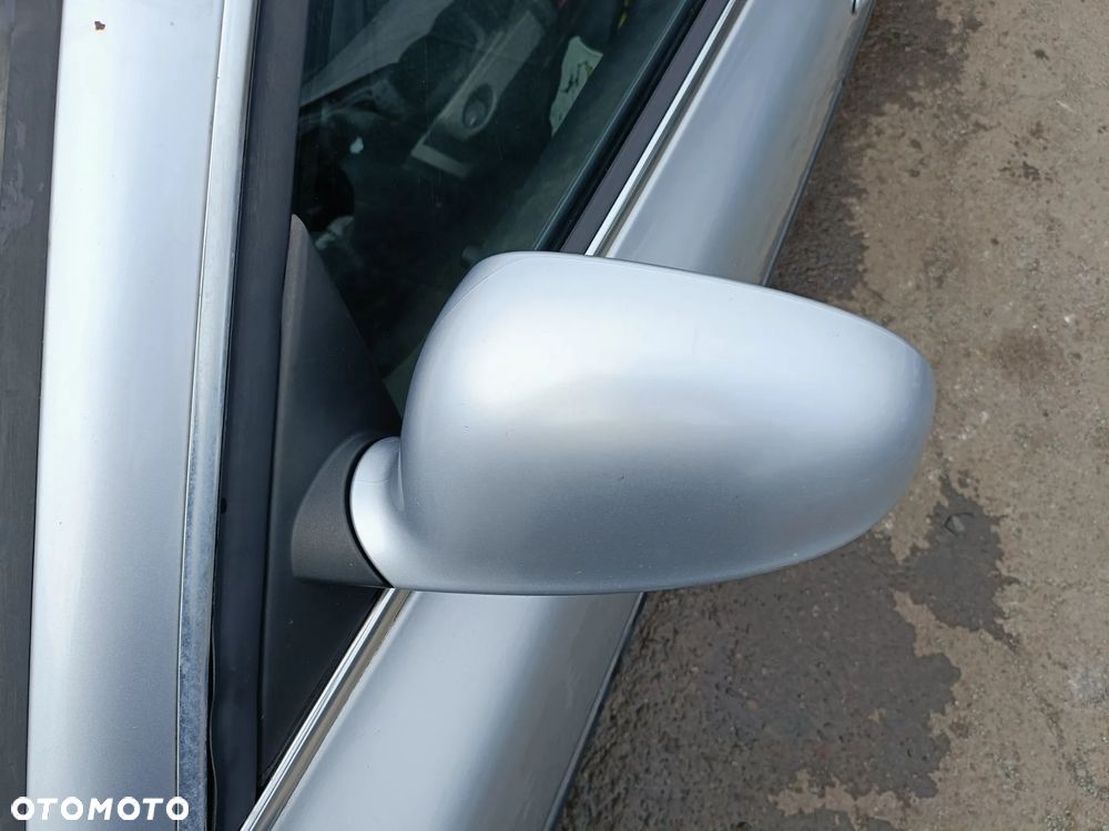 VOLKSWAGEN PASSAT B5 00-05 2004 r. LIFT LA7W elektryczne lusterko lewe EU * - 2
