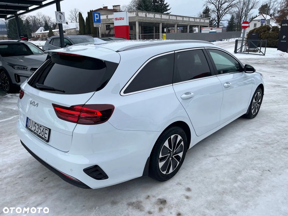 Kia Ceed 1.5 T-GDI Tribute DCT - 2