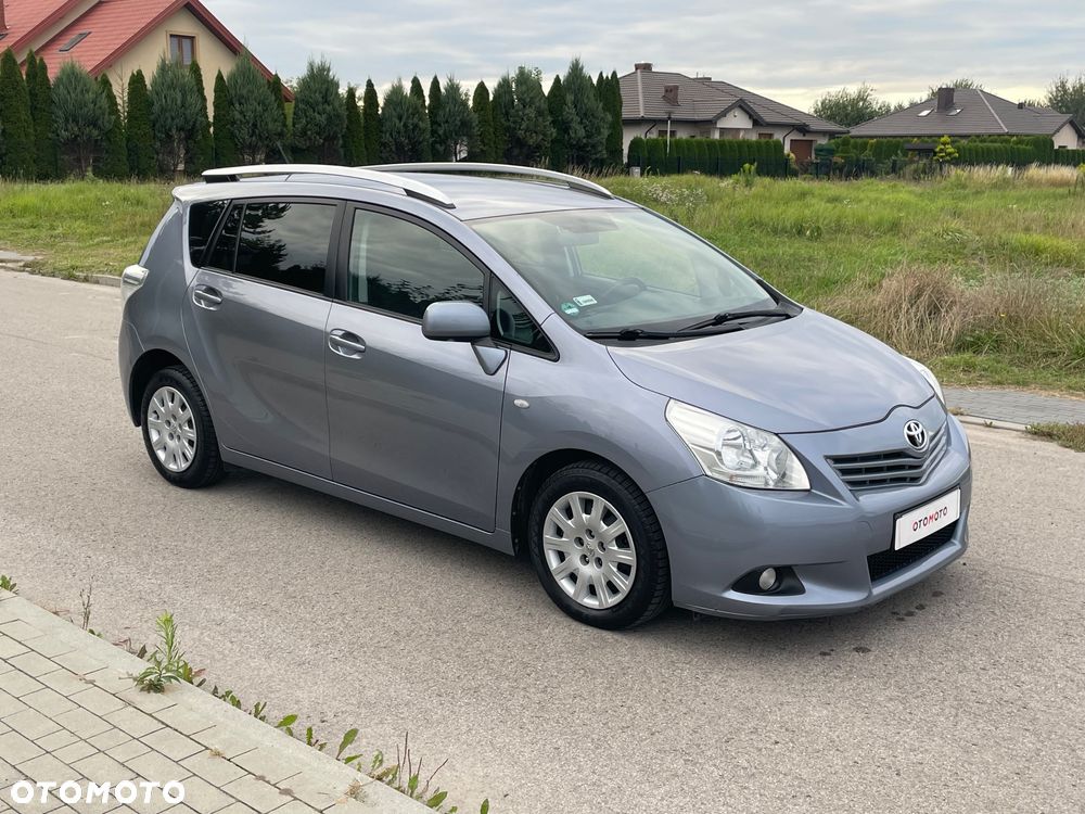 Toyota Verso 2.0 D-4D - 29