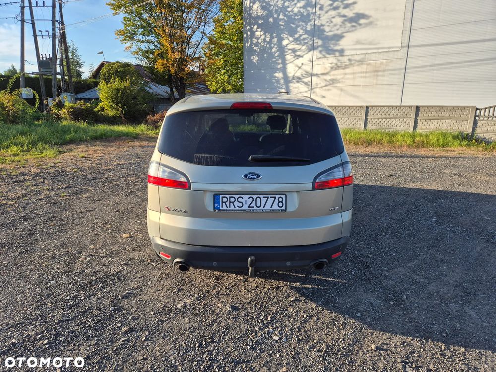 Ford S-Max 2.2 TDCi Titanium - 9