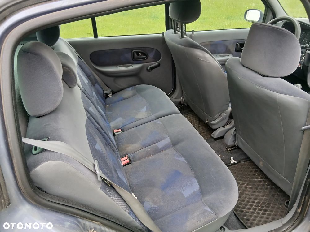 Renault Clio 1.4 RT - 3