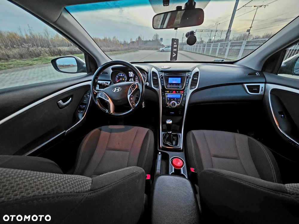 Hyundai i30 1.4 Comfort - 10