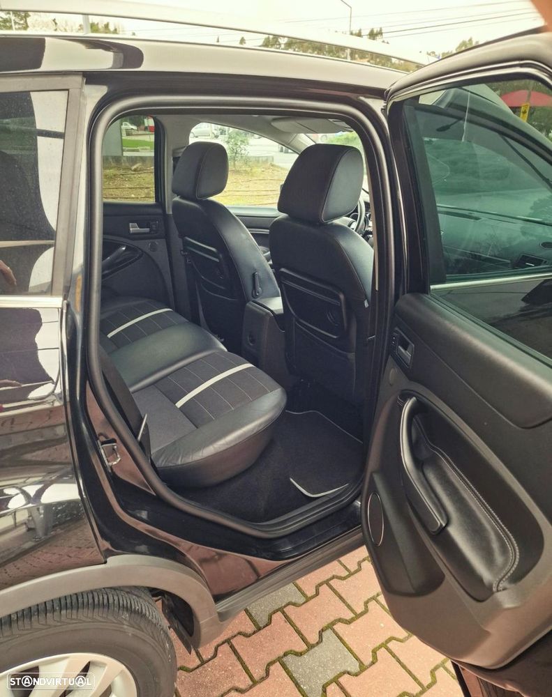 Ford Kuga 2.0 TDCi Titanium - 20