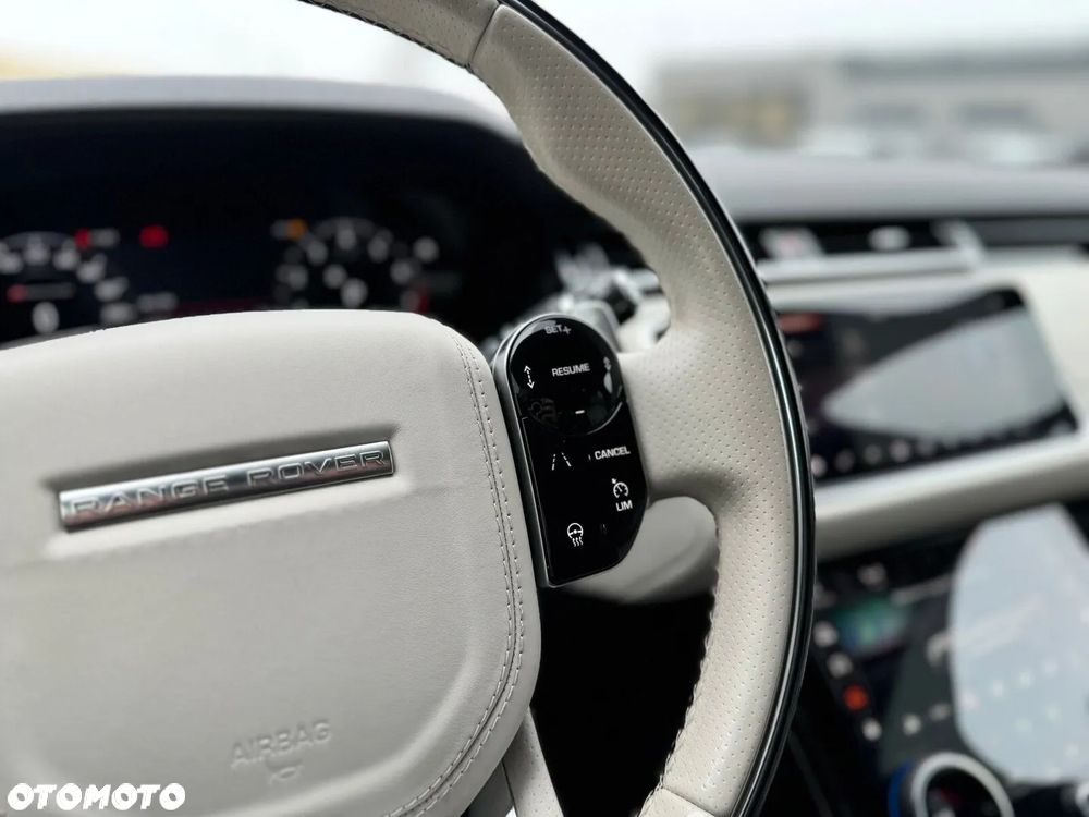 Land Rover Range Rover Velar 2.0 Si4 R-Dynamic HSE - 30