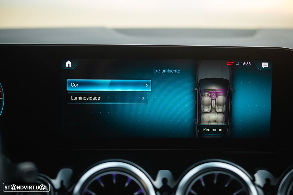 Mercedes-Benz GLA 250 e 8G-DCT AMG Line Advanced Plus - 35