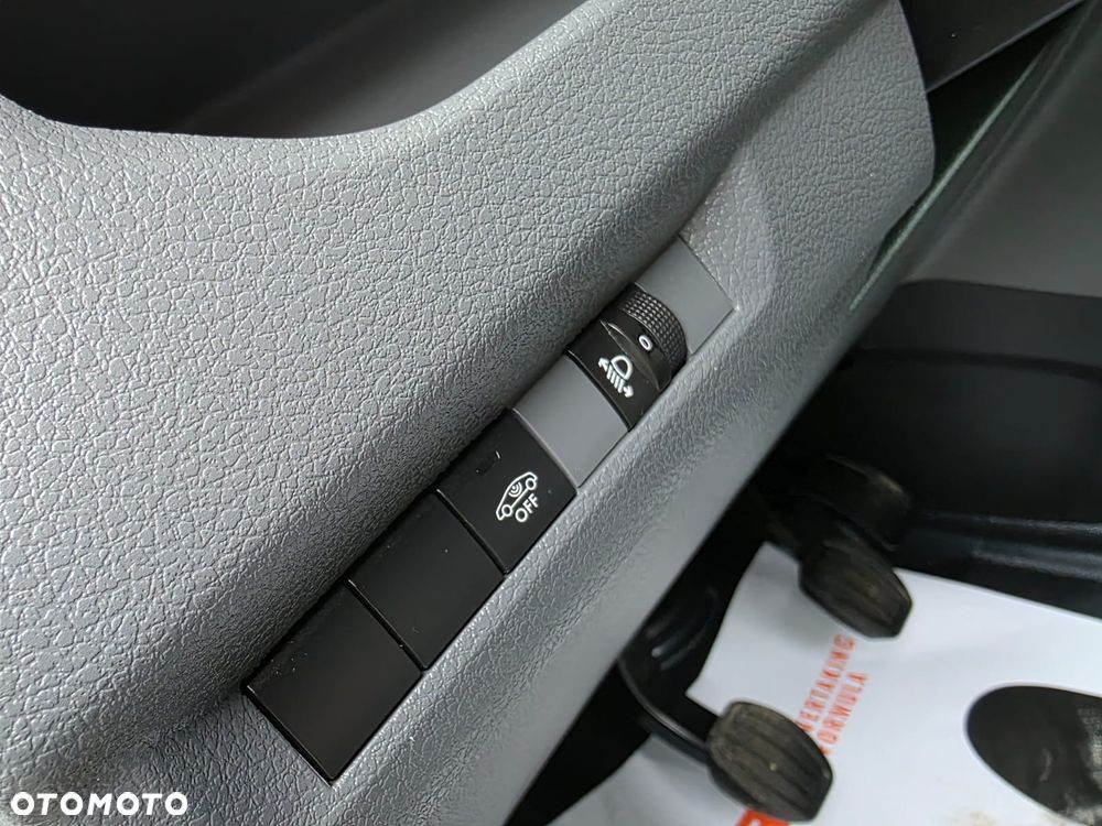 Peugeot Expert - 12