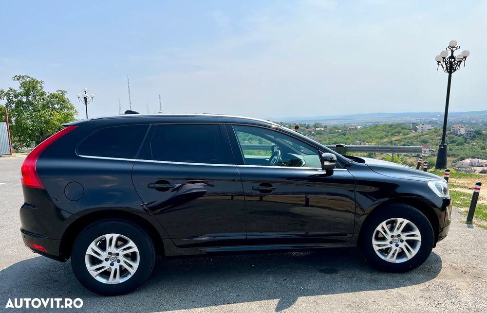 Volvo XC 60 D3 Inscription - 4
