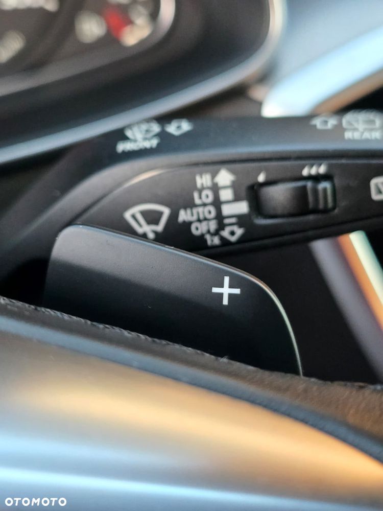 Audi A6 Avant 40 TDI S tronic - 31