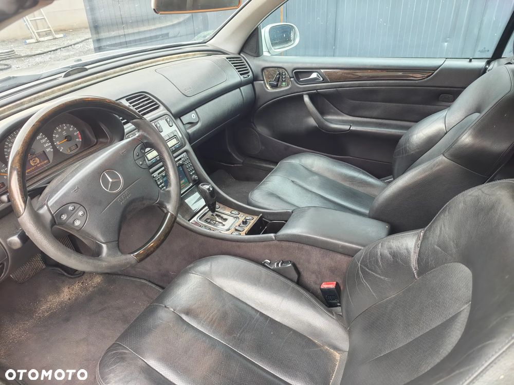 Mercedes-Benz CLK 320 - 14