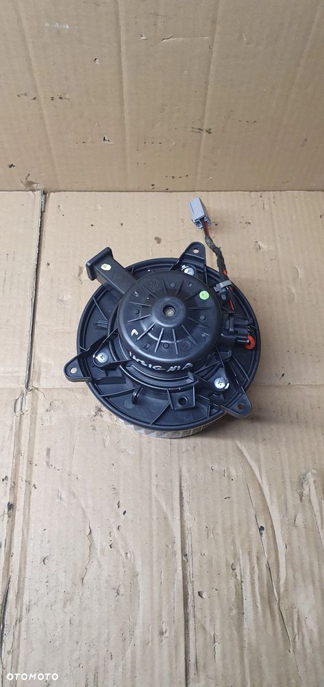 Wentylator silnik dmuchawy nagrzewnicy Opel Insignia A - 2