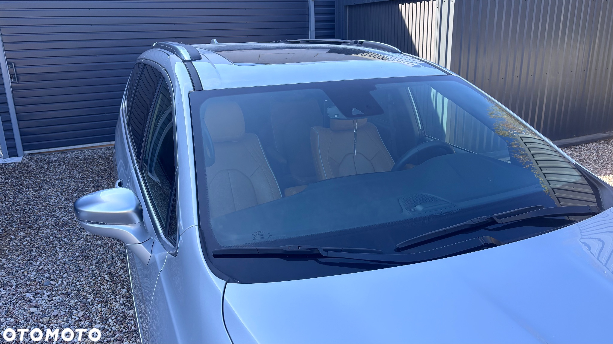 Chrysler Pacifica - 11