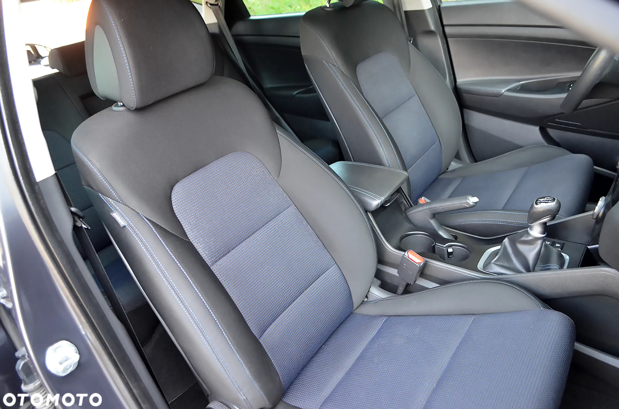Hyundai Tucson 1.6 GDI BlueDrive Comfort 2WD - 35