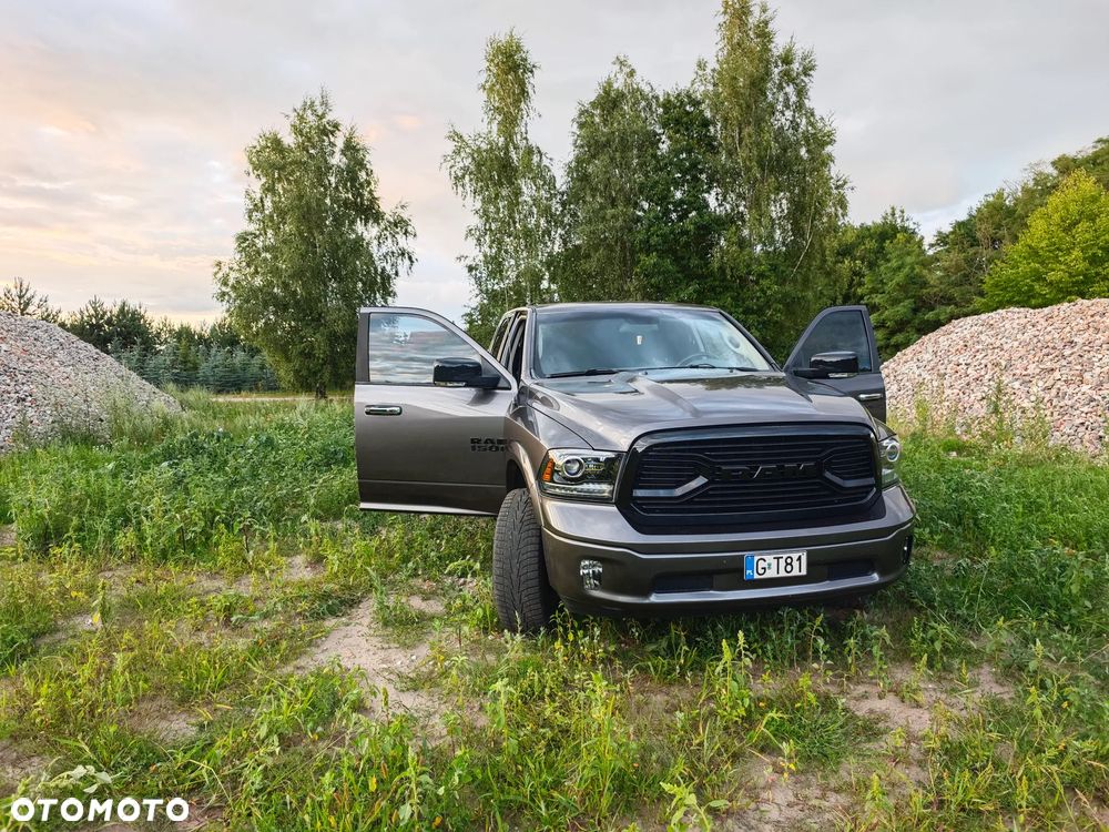 Dodge RAM 1500 5.7 4x4 - 22