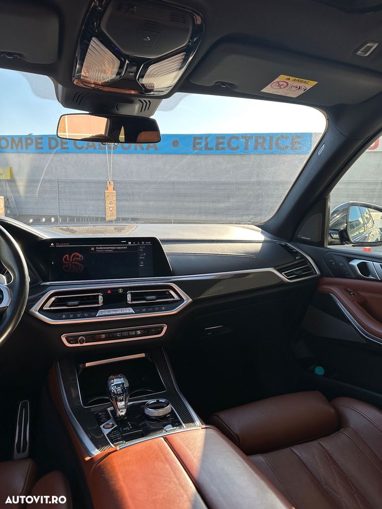 BMW X5 xDrive40i - 28
