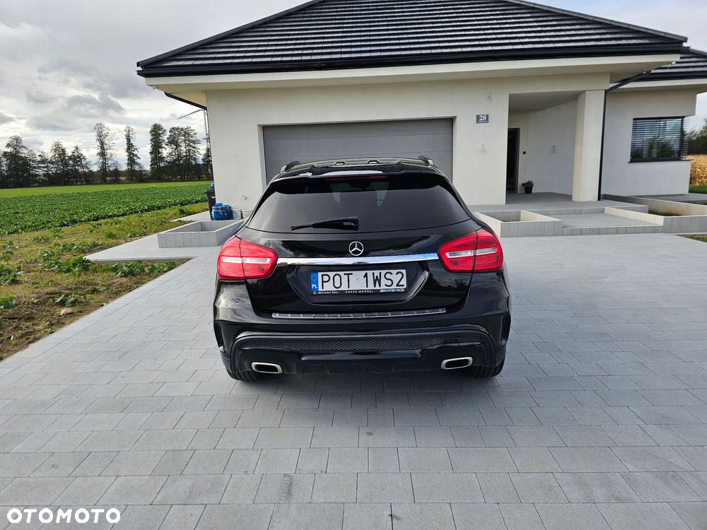 Mercedes-Benz GLA 200 (CDI) d 4-Matic - 11