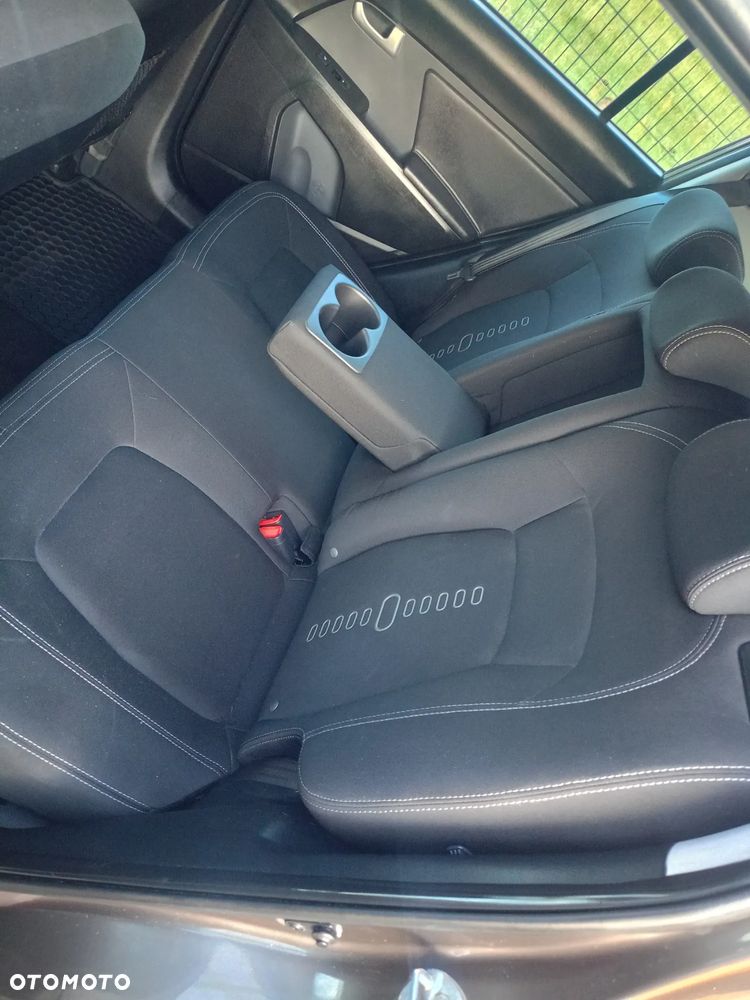 Kia Sportage 1.6 GDI S 2WD - 22