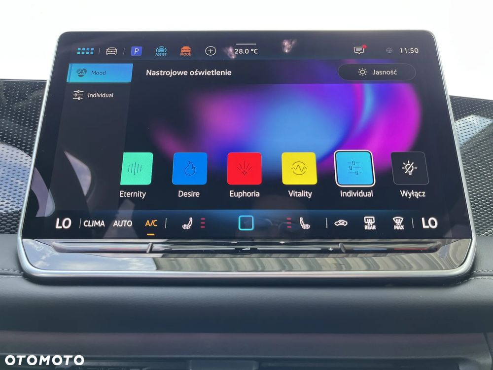 Volkswagen Tiguan 1.5 eTSI Life Plus DSG - 37