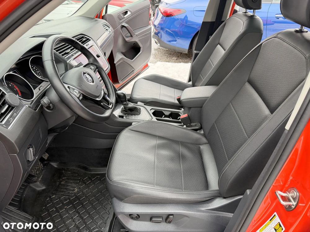 Volkswagen Tiguan - 8