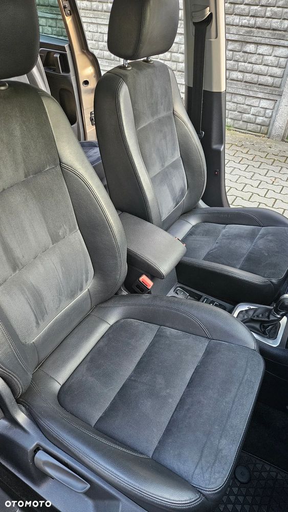 Volkswagen Sharan 2.0 TDI Highline DSG - 10