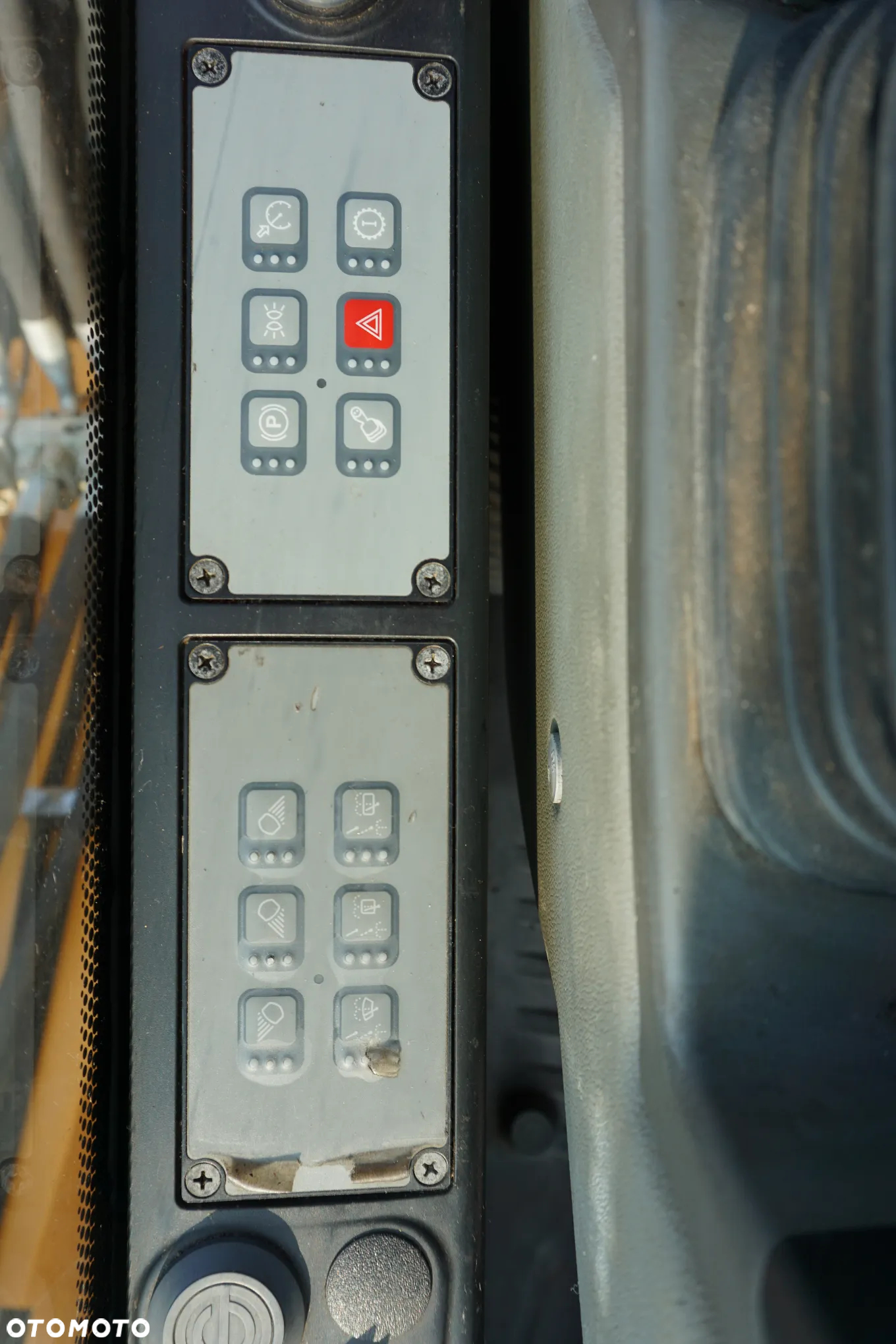 Liebherr LH 35 - 19