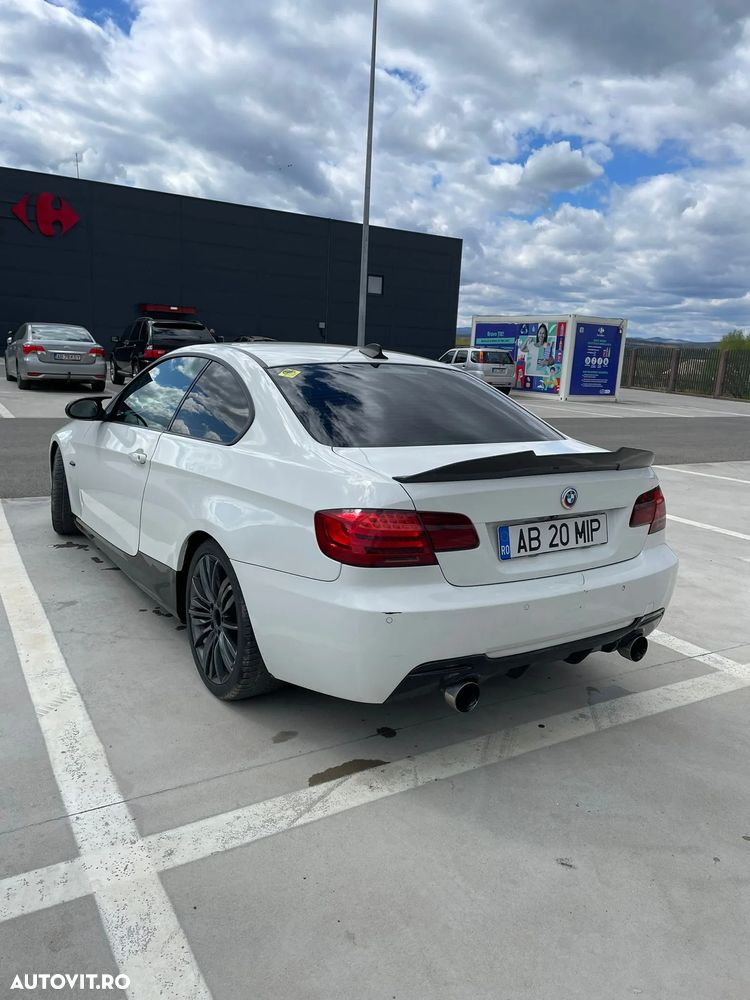 BMW Seria 3 320d DPF - 3