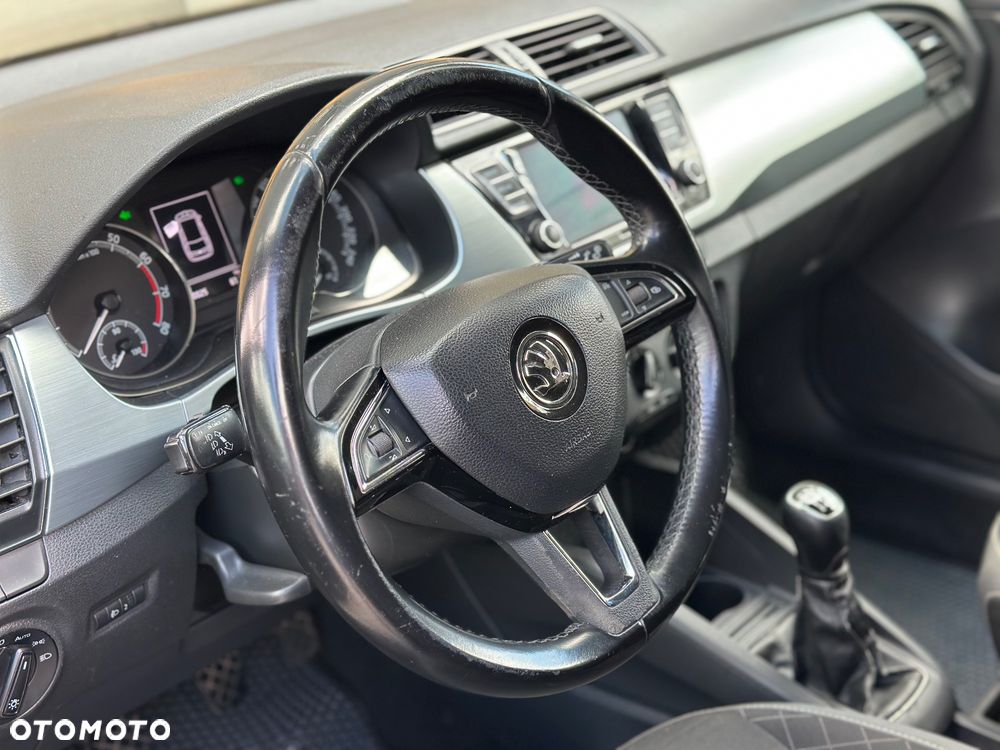 Skoda Fabia 1.0 Ambition - 14