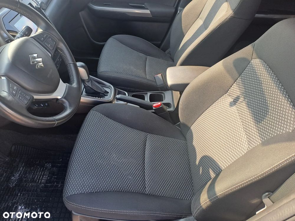 Suzuki Vitara - 10