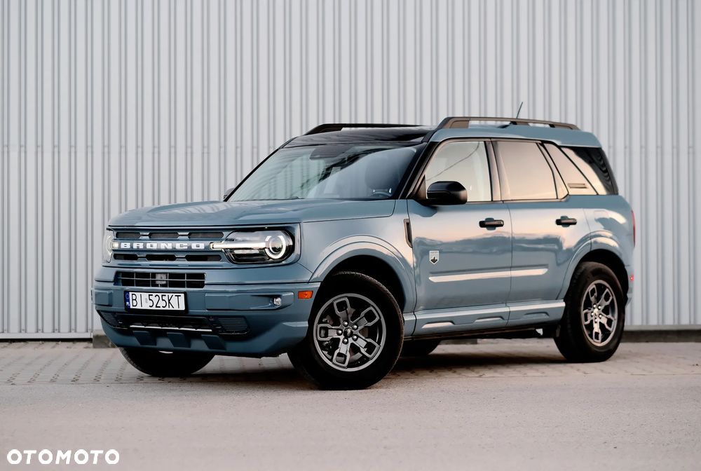 Ford Bronco - 3