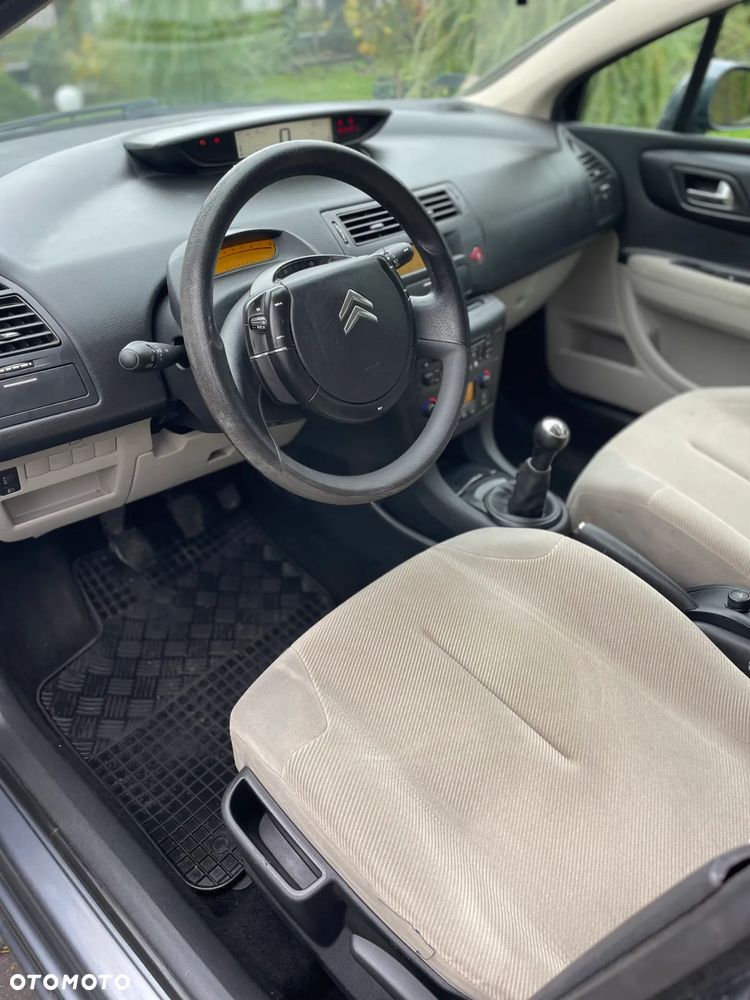 Citroën C4 - 6