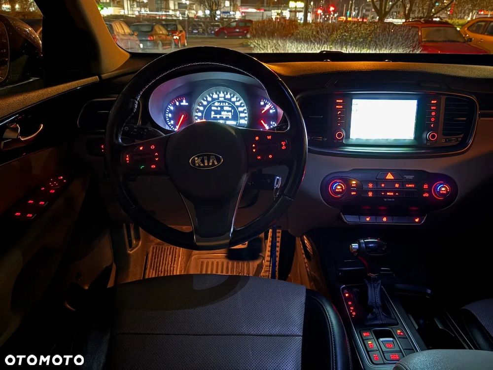 Kia Sorento 2.0 CRDI L - 23