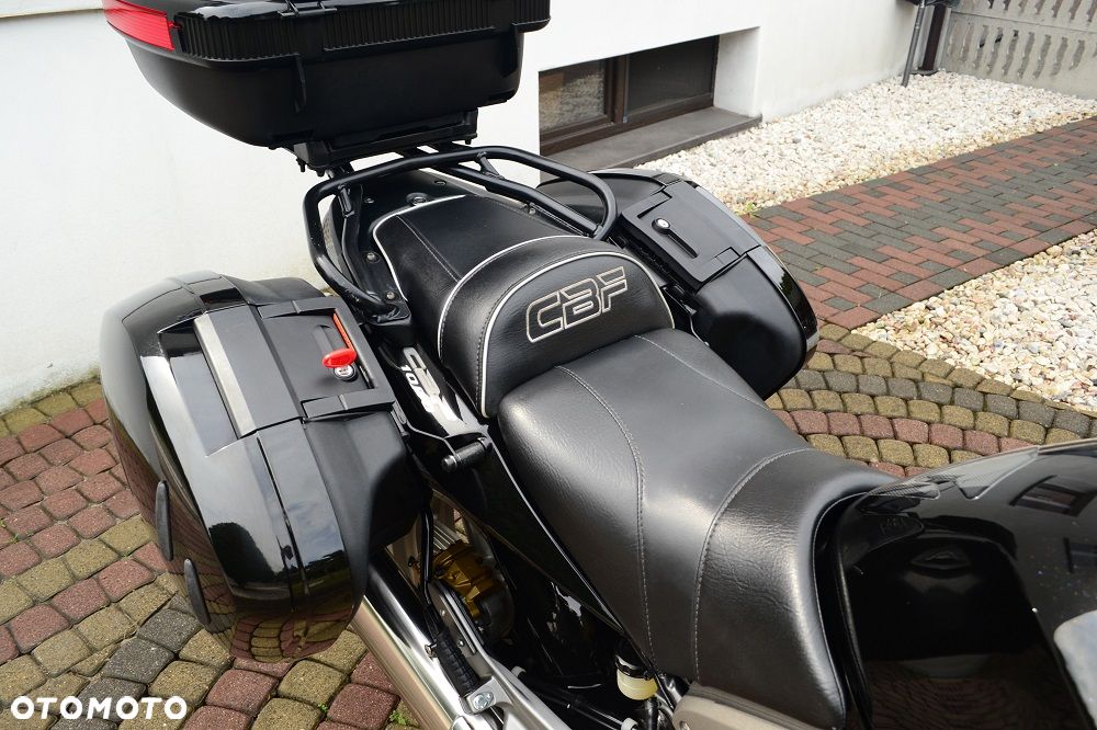 Honda CBF - 29