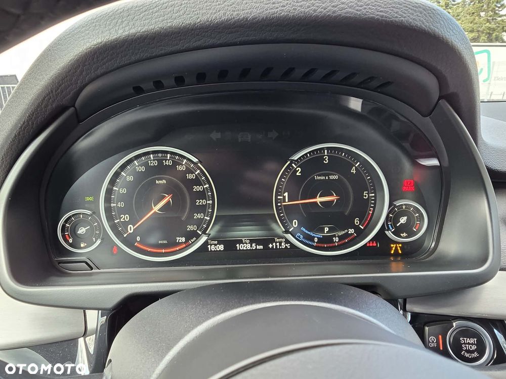 BMW X5 xDrive25d - 9