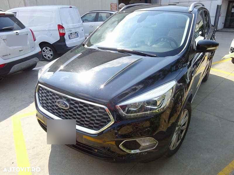 Ford Kuga 2.0 TDCi 4WD Powershift Vignale - 10