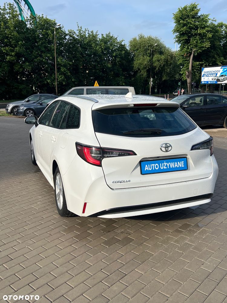 Toyota Corolla - 8