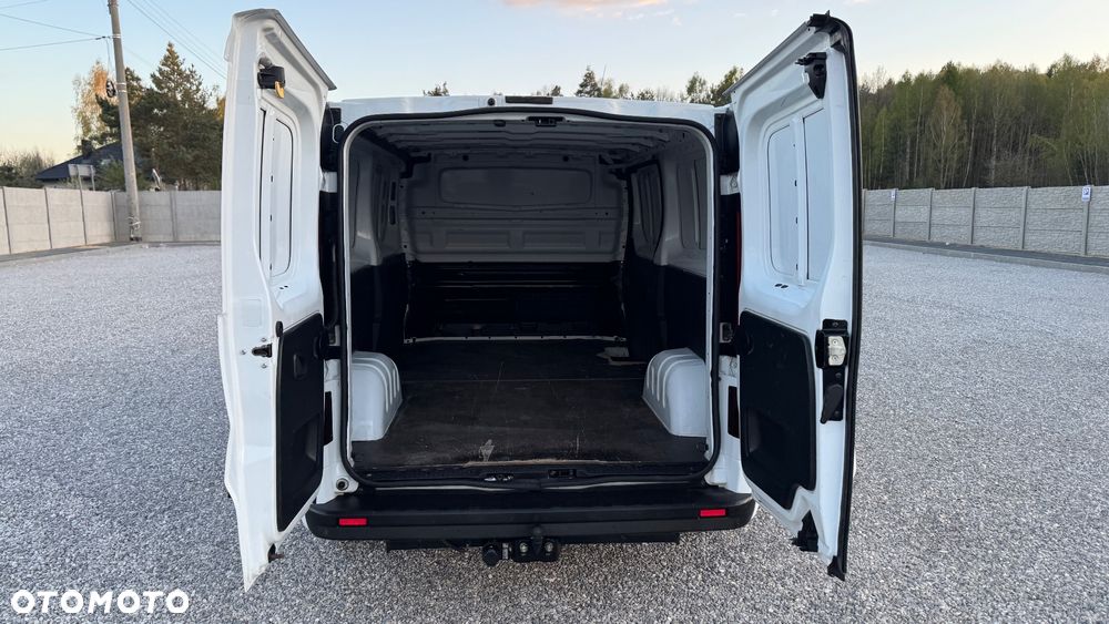 Opel VIVARO, Salon Polska LONG - 16