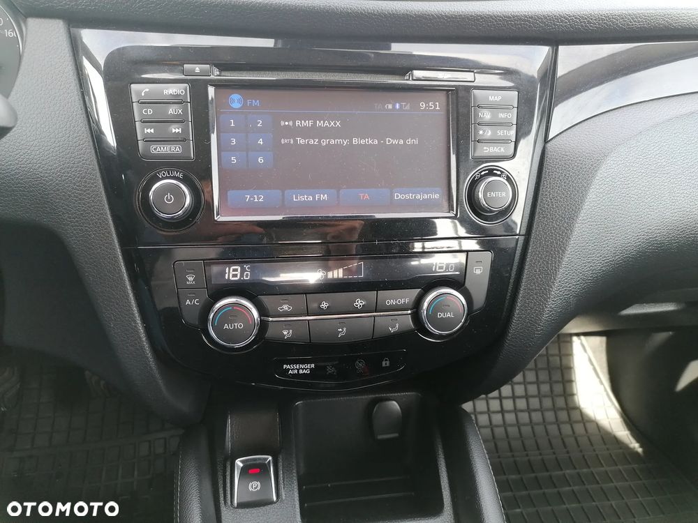 Nissan Qashqai 1.6 DCi Acenta EU6 - 15
