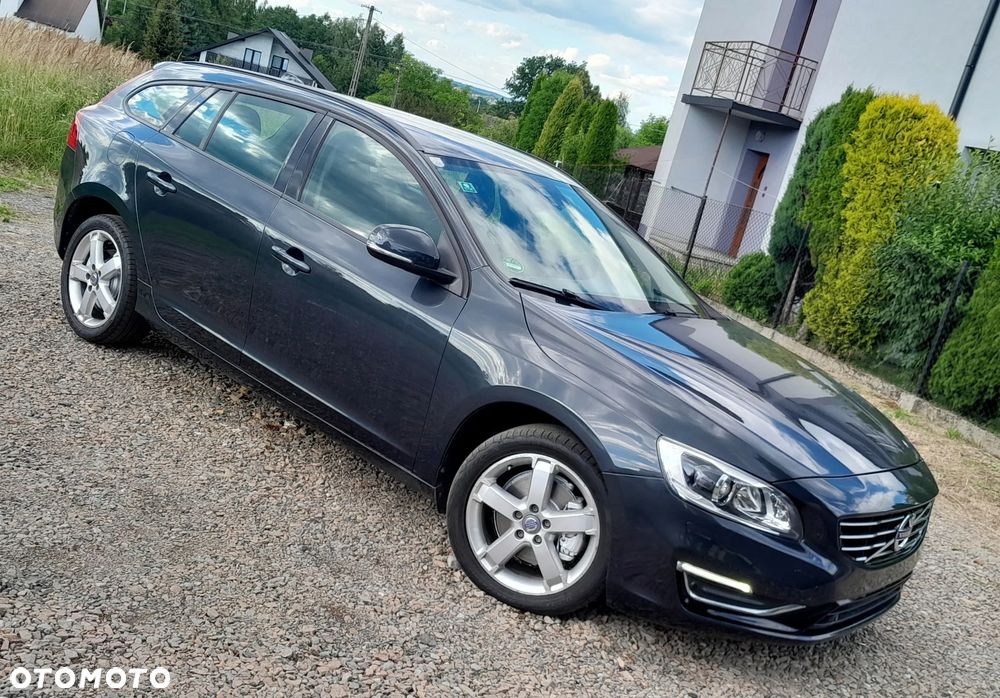 Volvo V60 D2 - 25