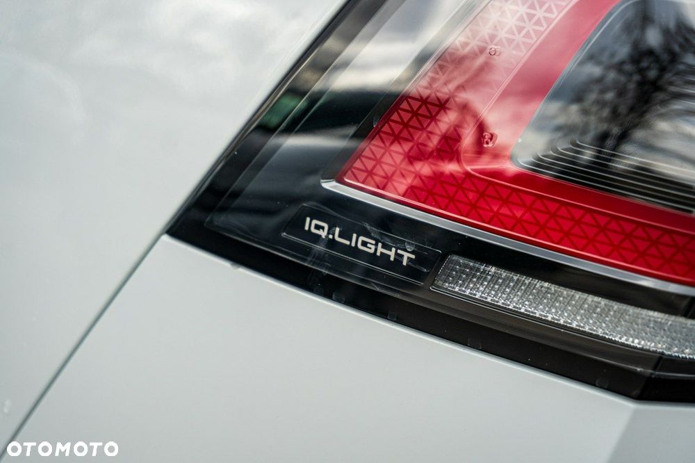 Volkswagen Golf - 17