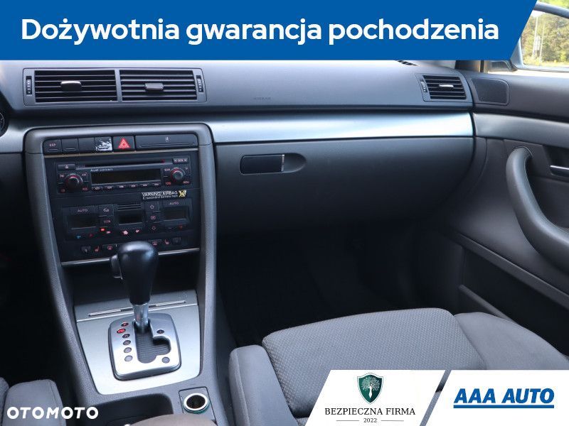 Audi A4 Avant - 10