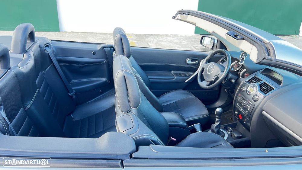 Renault Mégane CC 1.5 dCi Privilège Luxe - 15