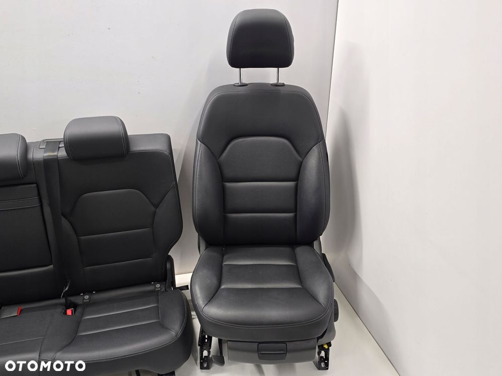 MERCEDES W246 LIFT FOTELE KANAPA BOCZKI GRZANE - 6