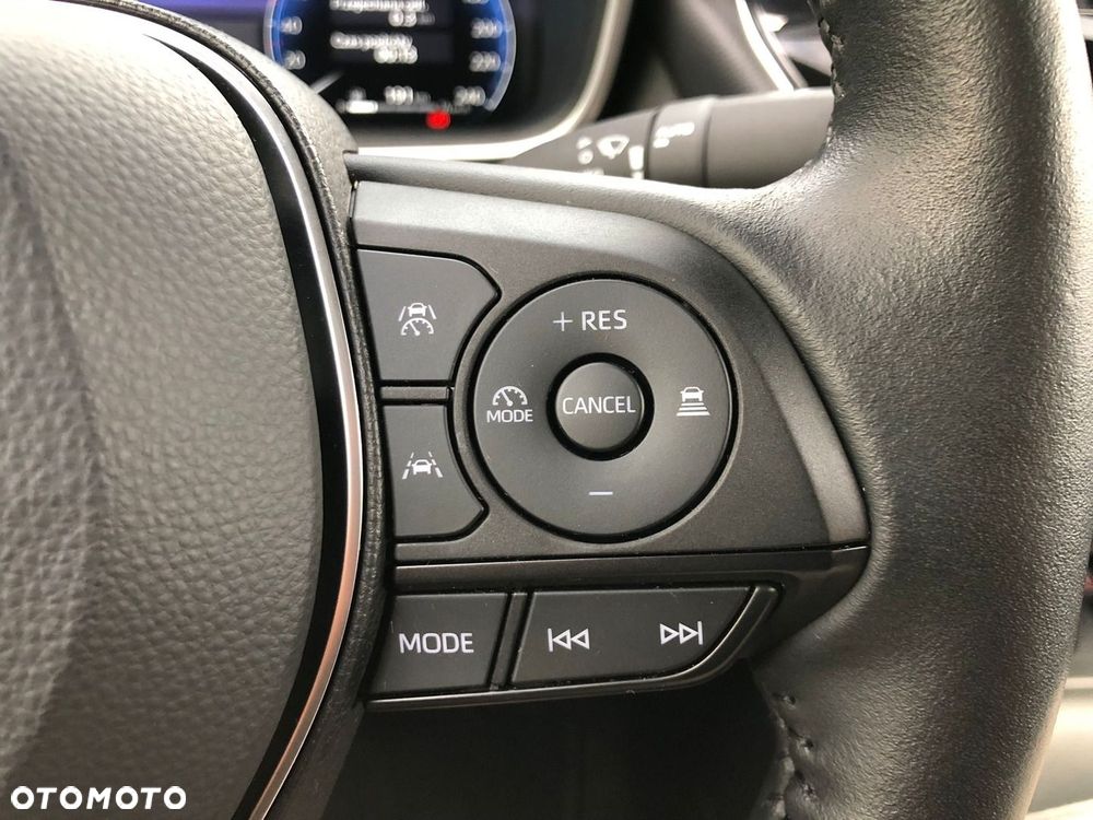 Toyota Corolla - 22