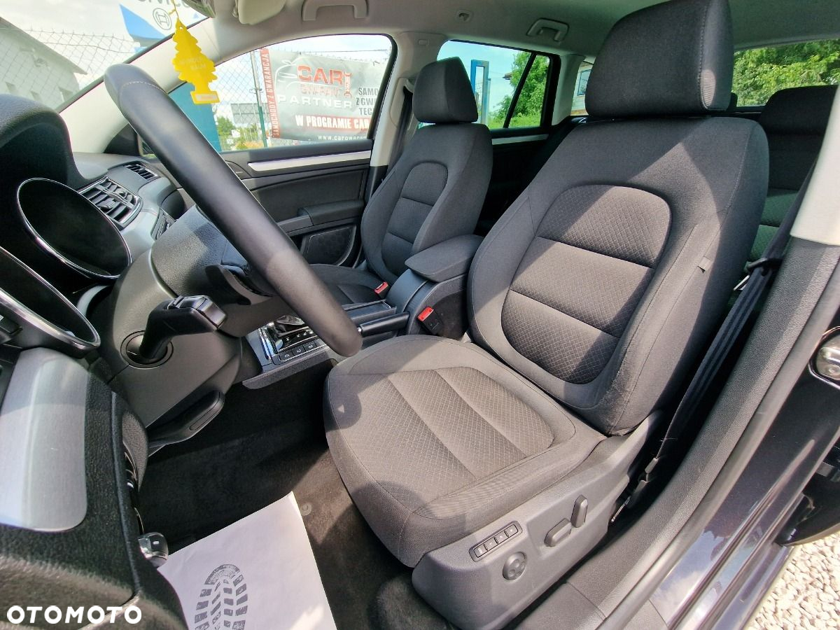 Skoda Superb 2.0 TDI Active DSG - 20