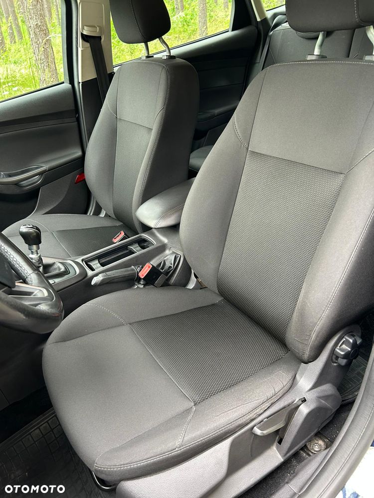Ford Focus 1.5 TDCi Trend - 11