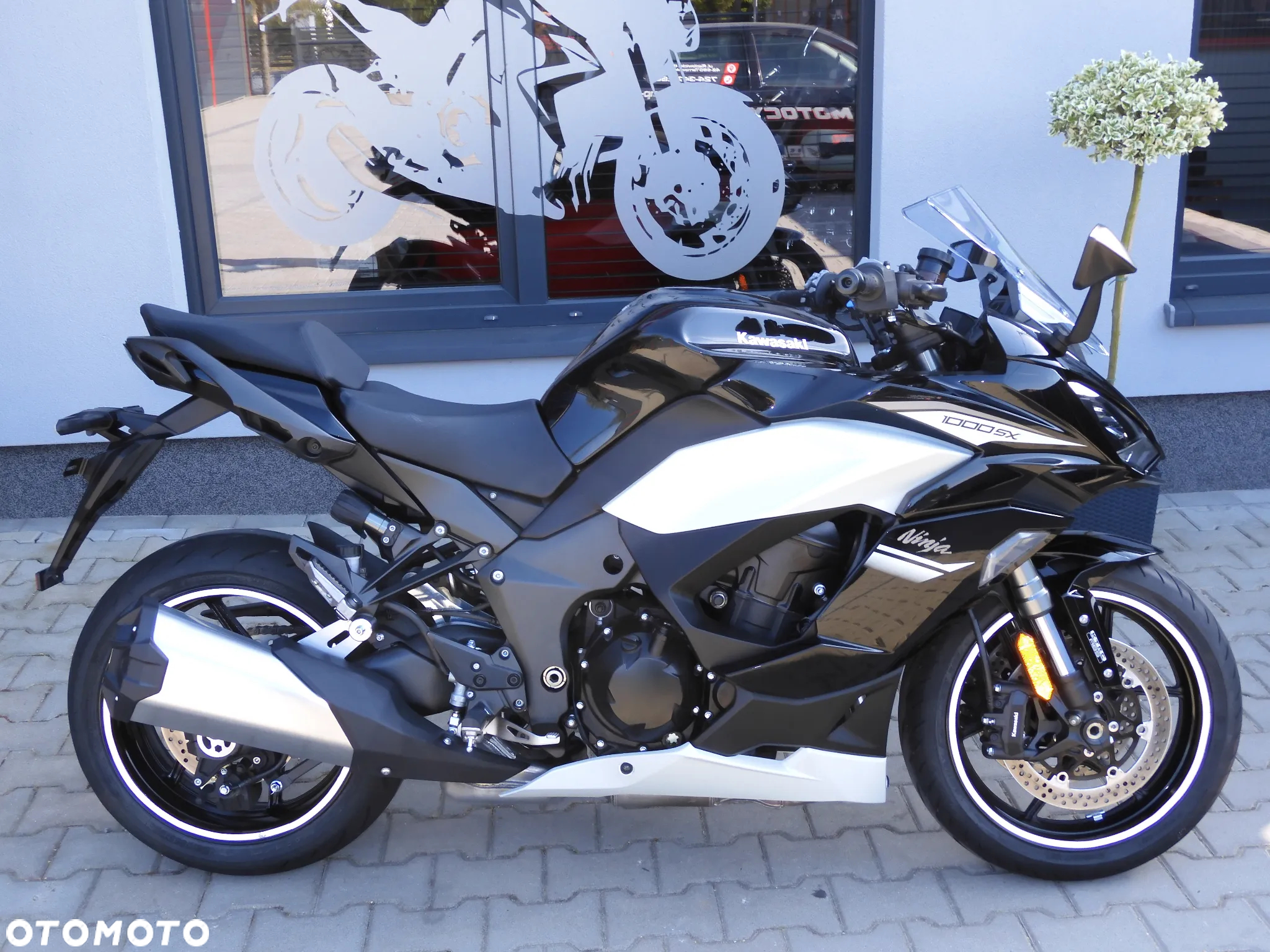 Kawasaki Ninja 1000 SX - 17