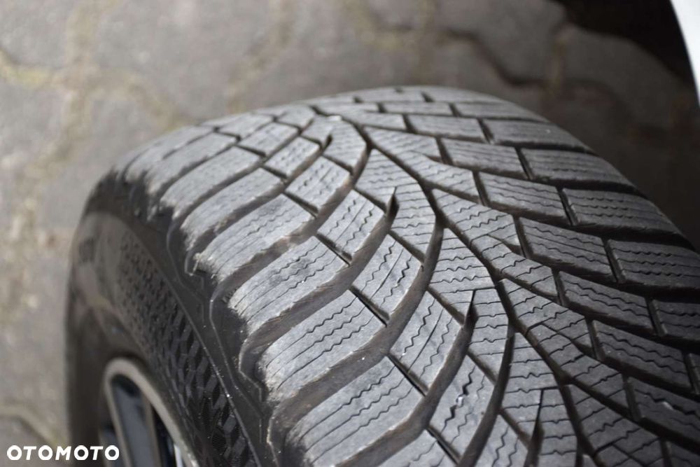 Volvo V40 T2 Geartronic Momentum - 29