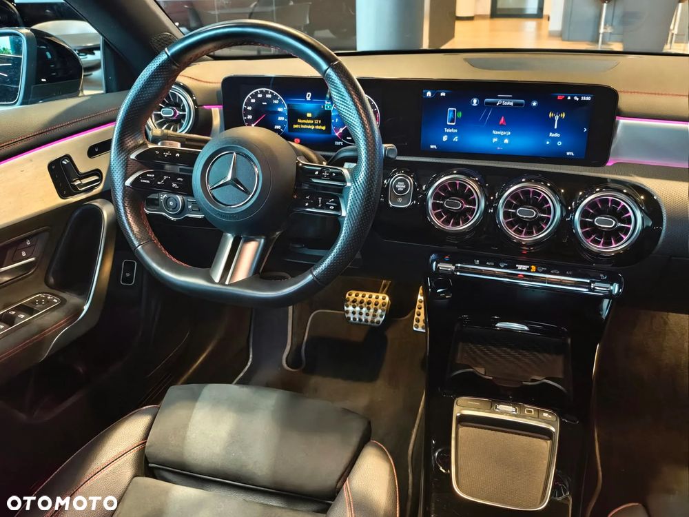 Mercedes-Benz CLA 200 mHEV AMG Line 7G-DCT - 11