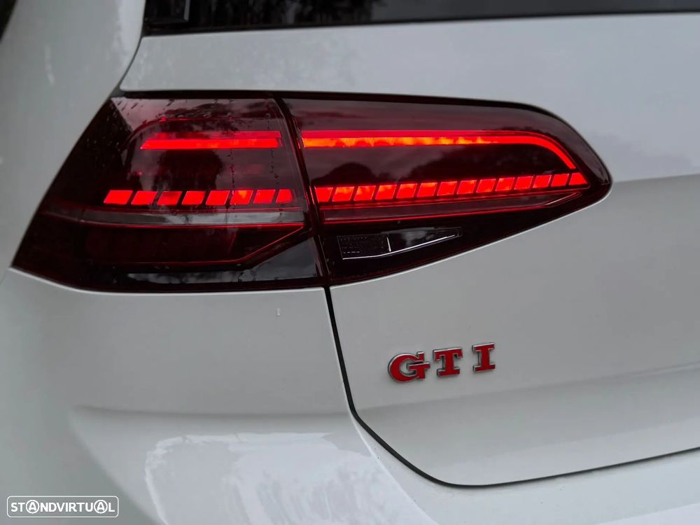 VW Golf 2.0 TSi GTi DSG Performance - 8