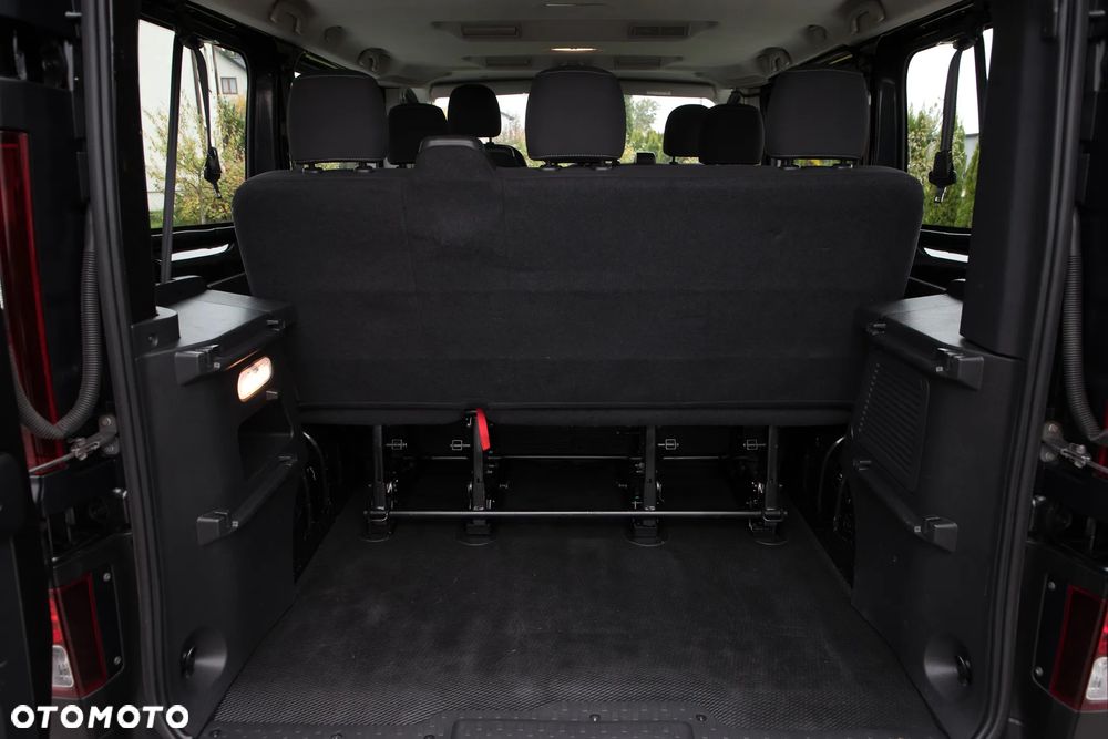 Opel Vivaro L1H1 2,7t Elegance - 4