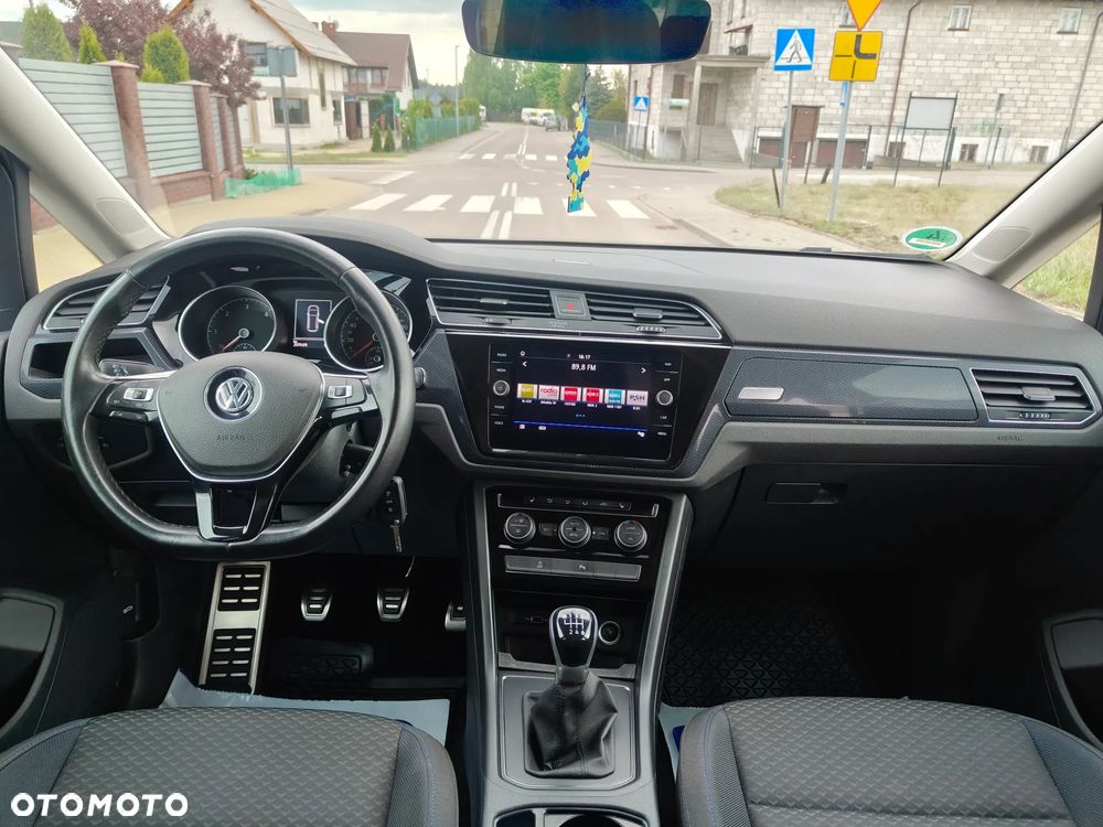Volkswagen Touran 2.0 TDI SCR UNITED - 30
